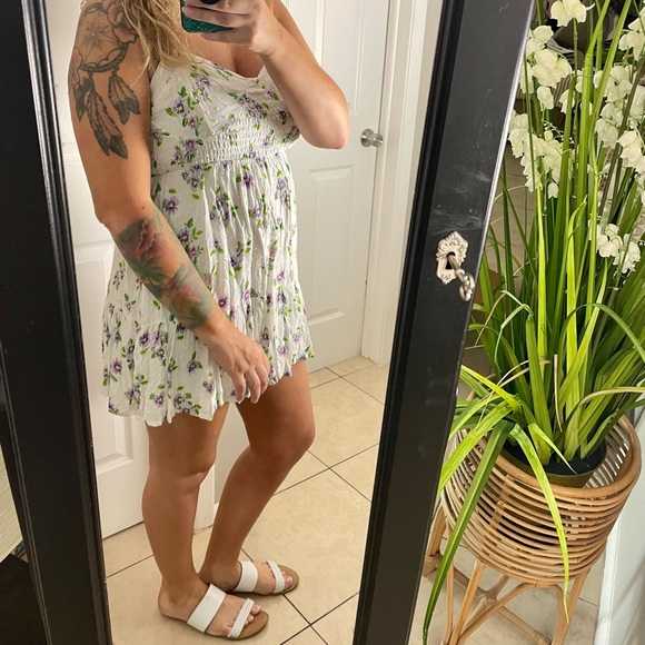 Wild Fable White Dress with Purple and Green Floral size medium - Picture 6 of 6